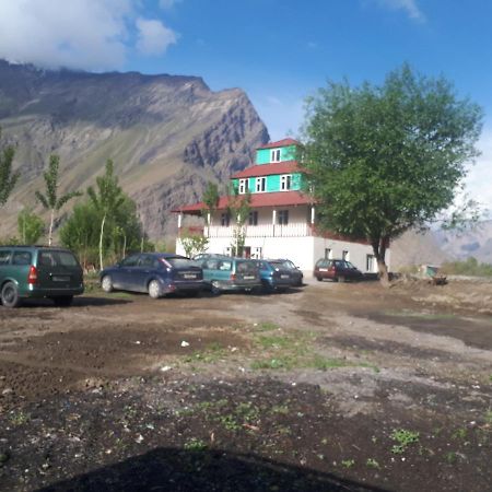 Hostel Muborak Rushan Buitenkant foto